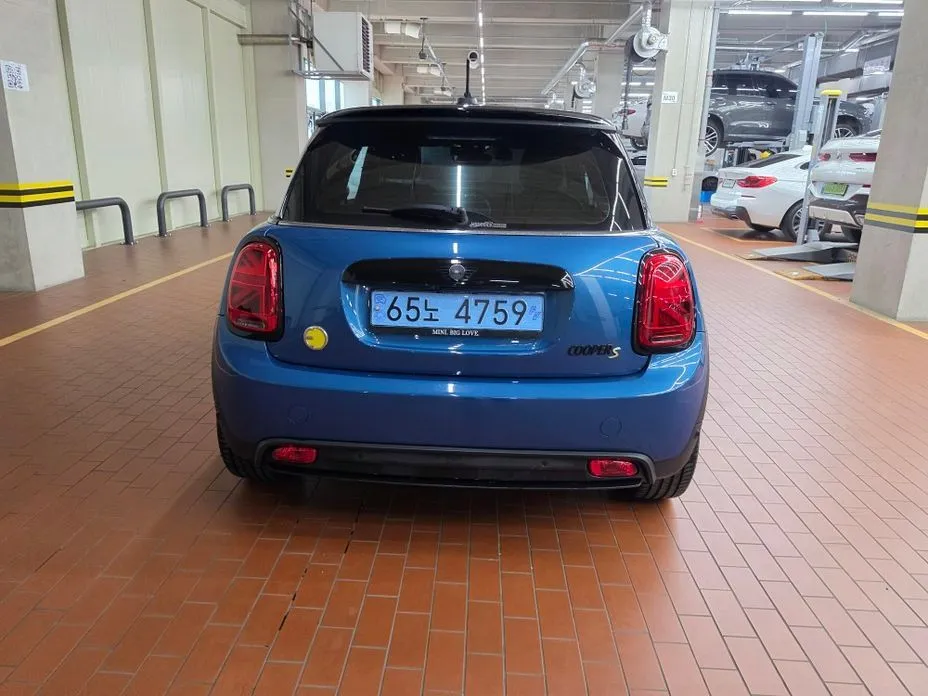 Mini Cooper 2024 из KR, фото 6