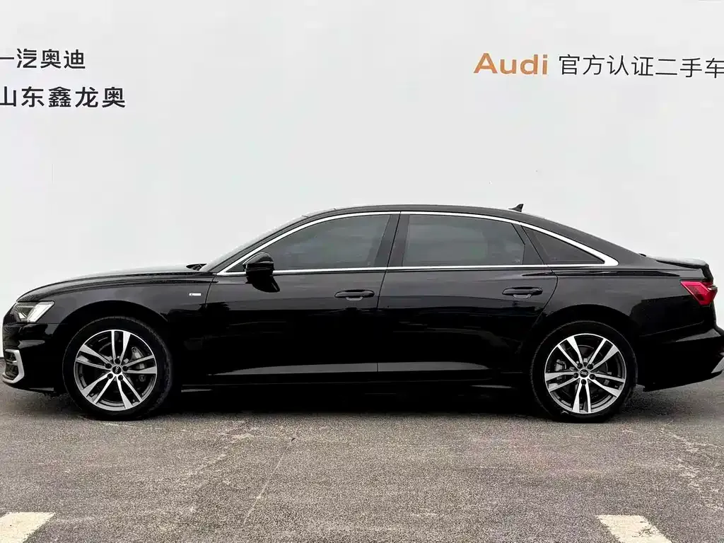 Audi A6L — фото 2