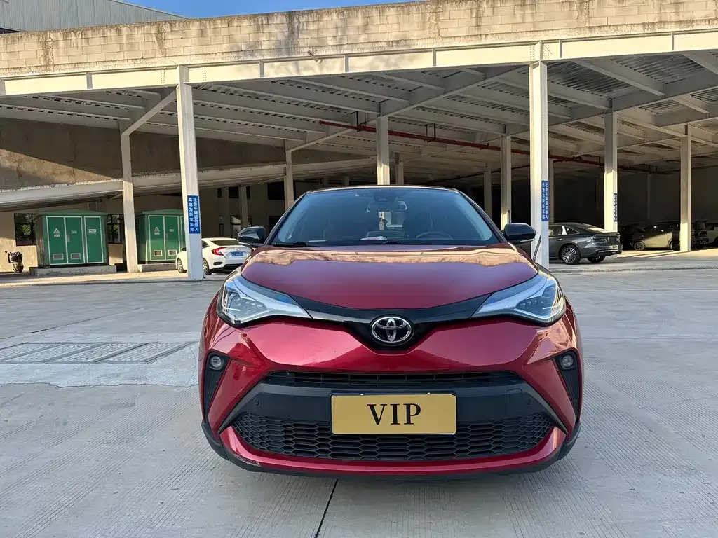 Toyota C-HR — фото 5