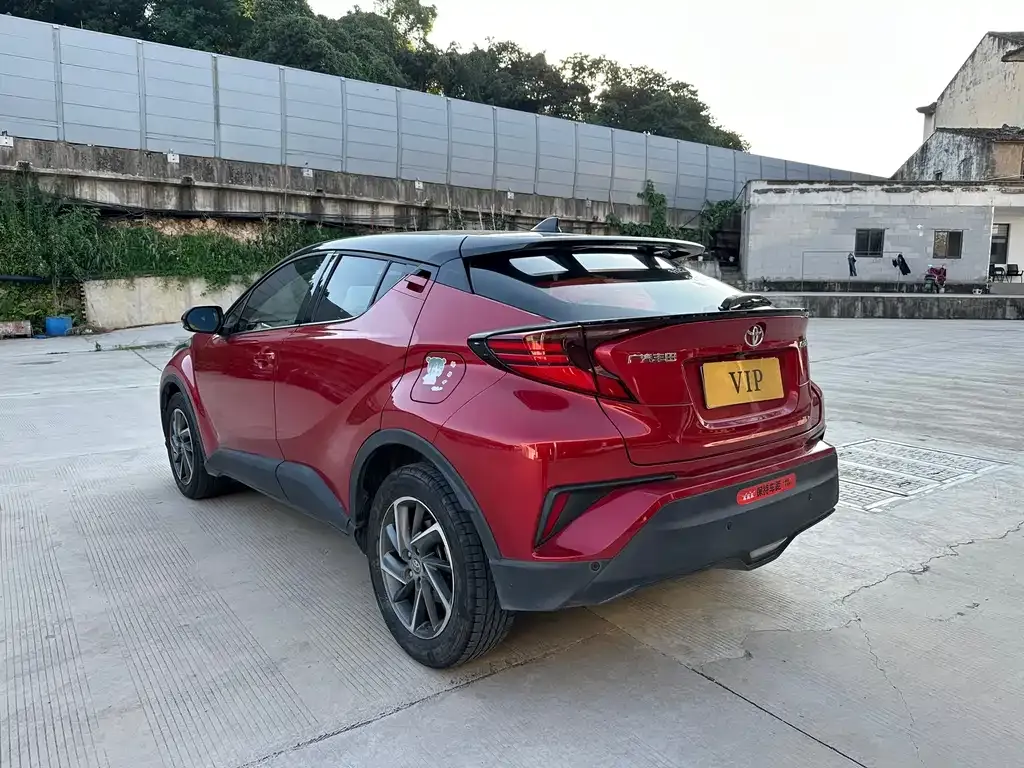 Toyota C-HR — фото 6