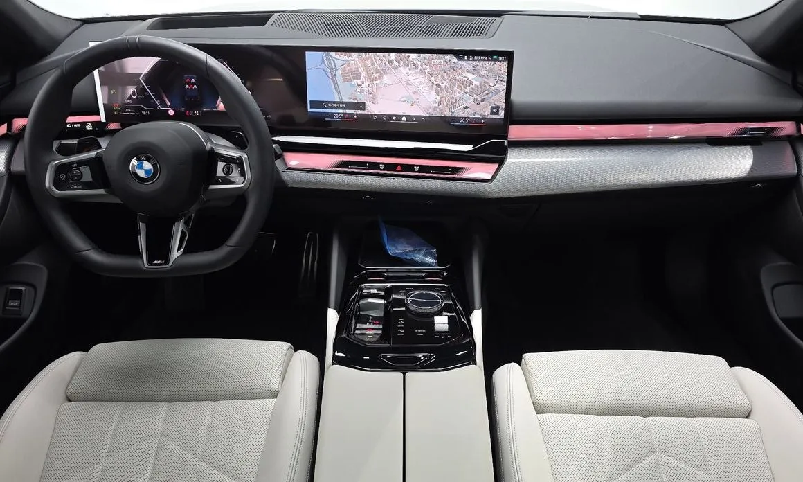 BMW 5-Series 2026 из KR, фото 9
