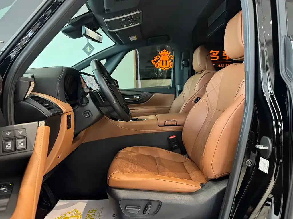 Toyota Alphard — фото 3
