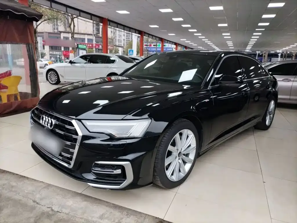 Audi A6L — фото 7