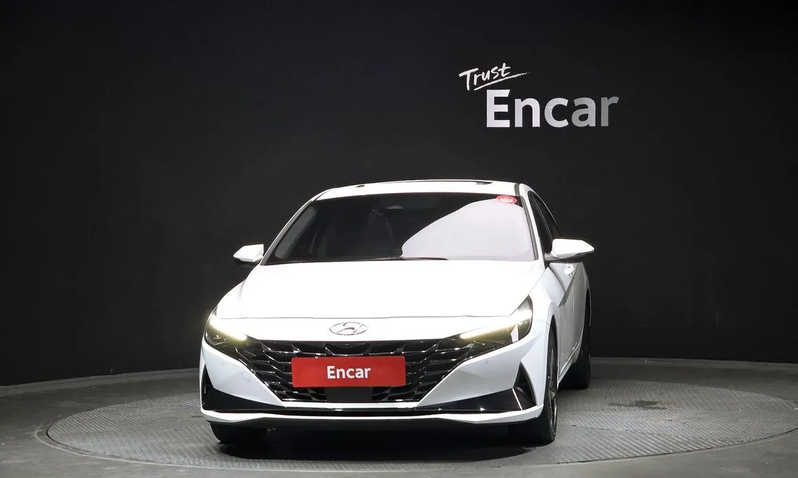 Hyundai AVANTE — фото 3