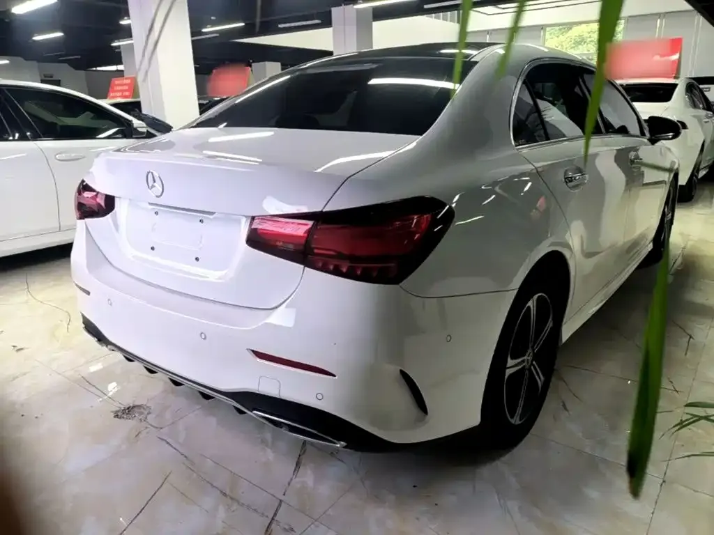 Mercedes-Benz A-Class — фото 10