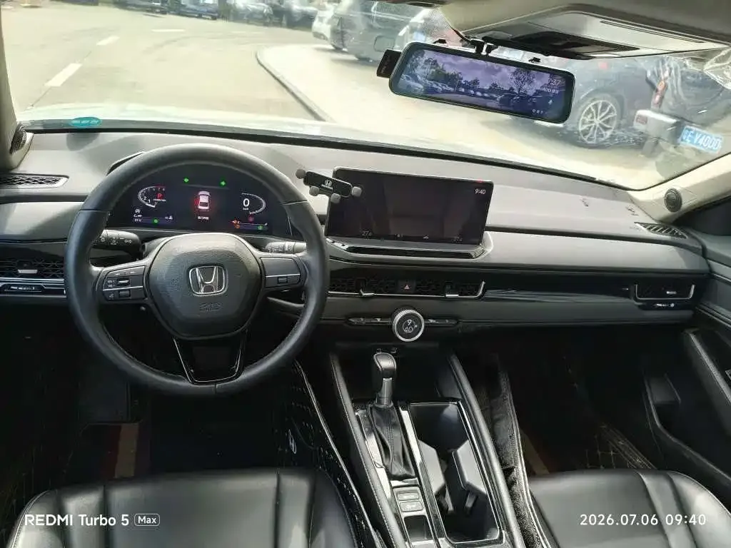 Honda Inspire — фото 5