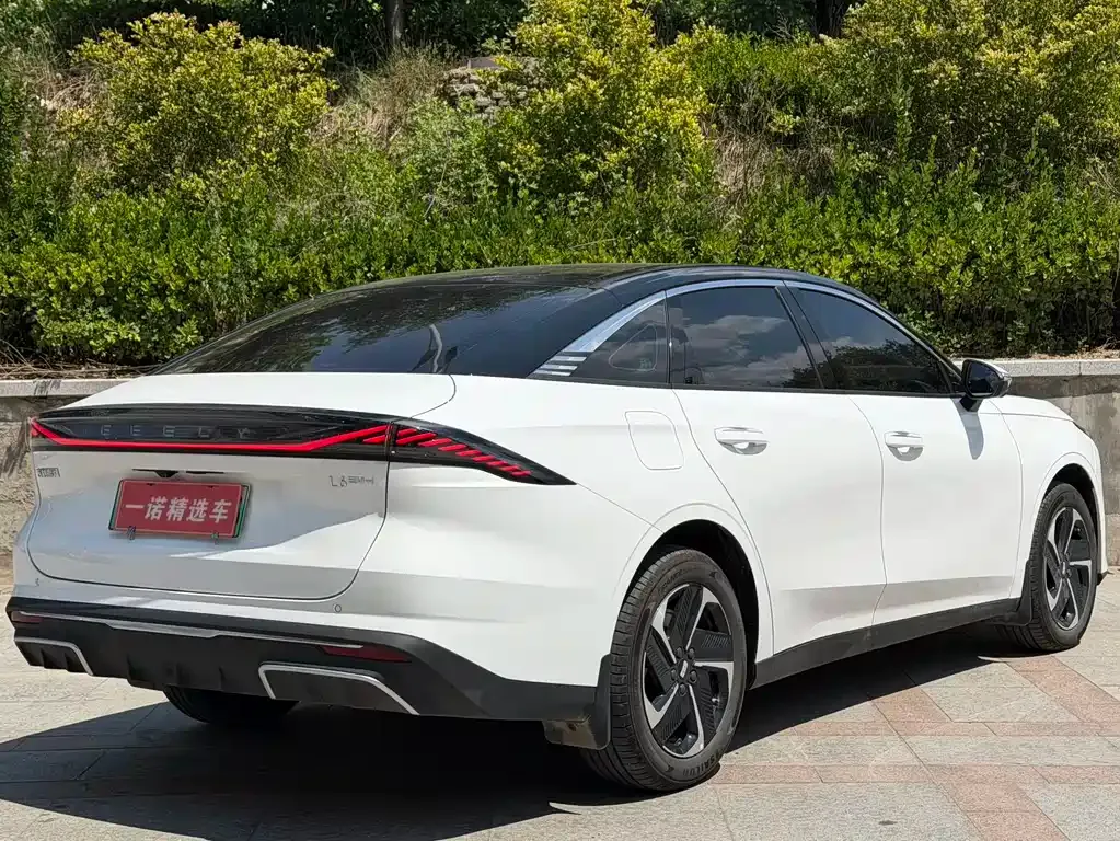 Geely Galaxy L6 2025 из CN, фото 9