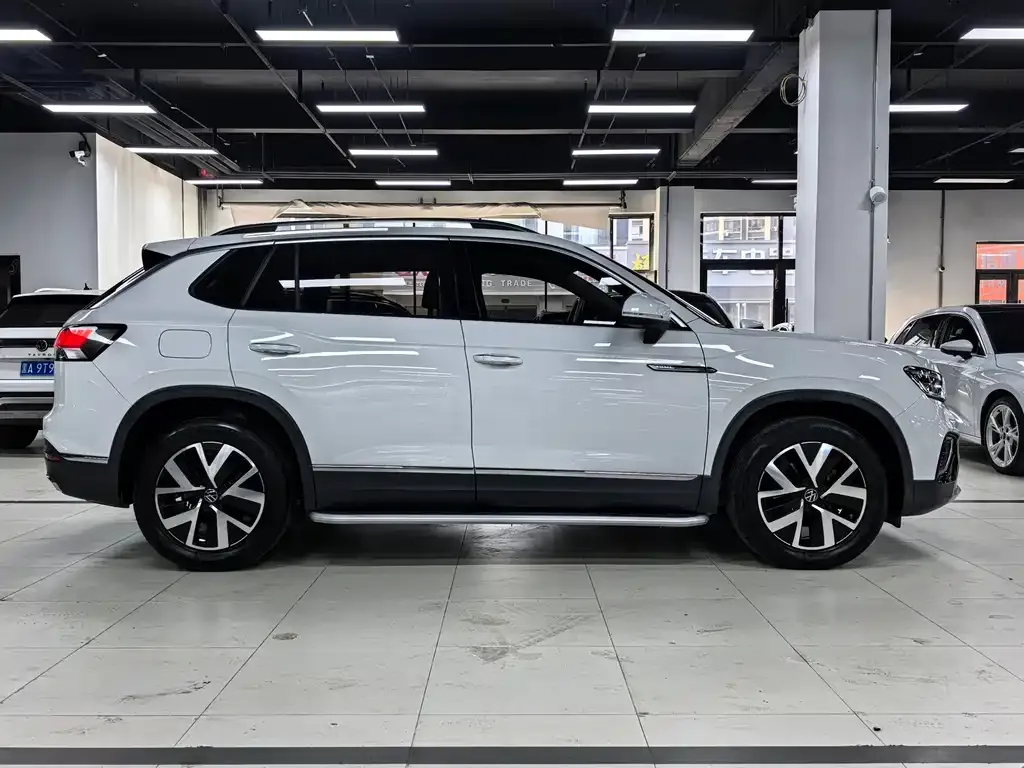 Volkswagen Tayron — фото 9