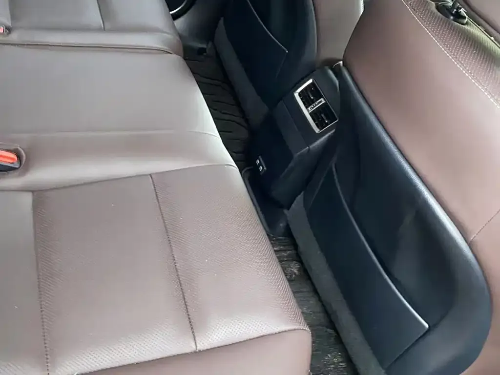 Lexus RX — фото 2