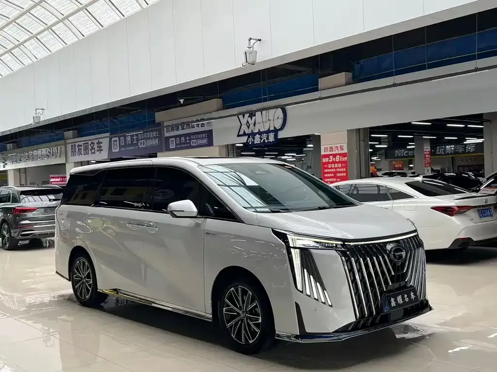 GAC Motor Trumpchi M8 — фото 9