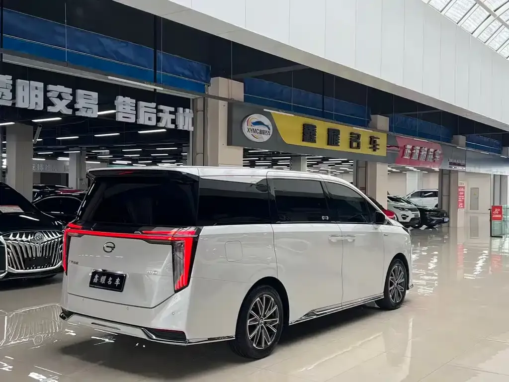 GAC Motor Trumpchi M8 — фото 10