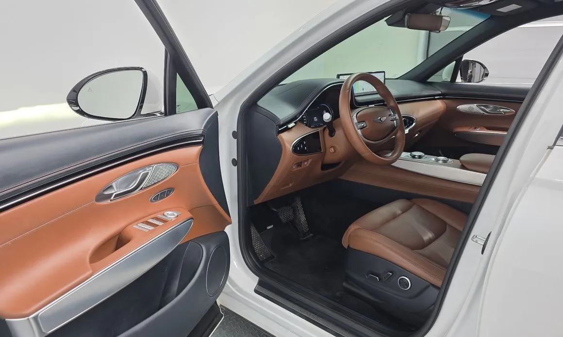 Genesis GV70 2023 из KR, фото 4