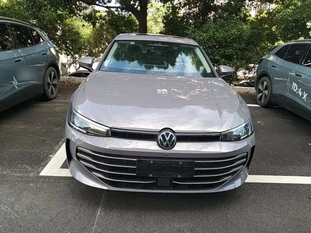 Volkswagen Passat — фото 2