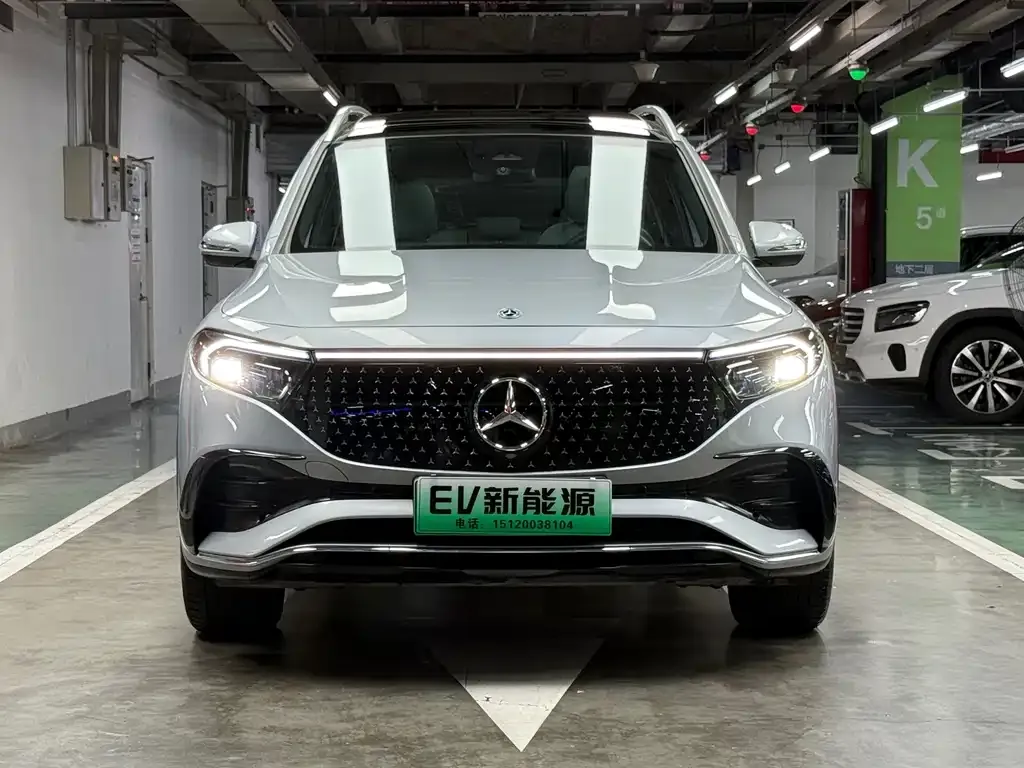 Mercedes-Benz EQB — фото 10