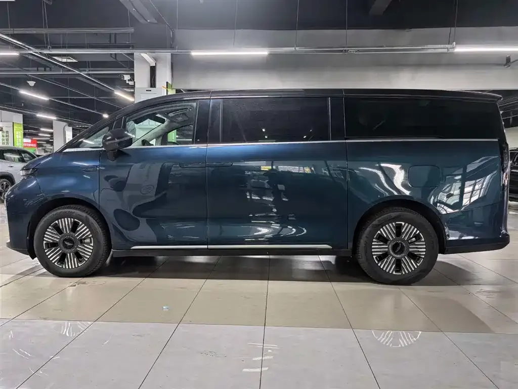 Geely Yizhen L380 2025 из CN, фото 4