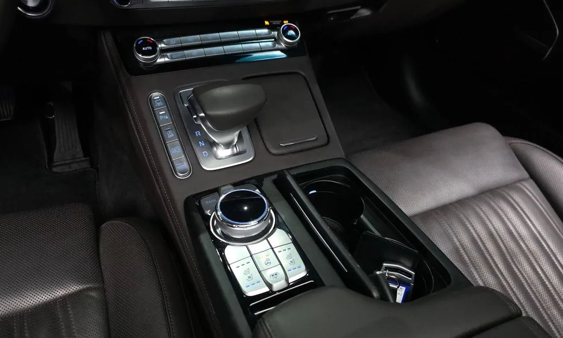 Genesis G90 2021 из KR, фото 8
