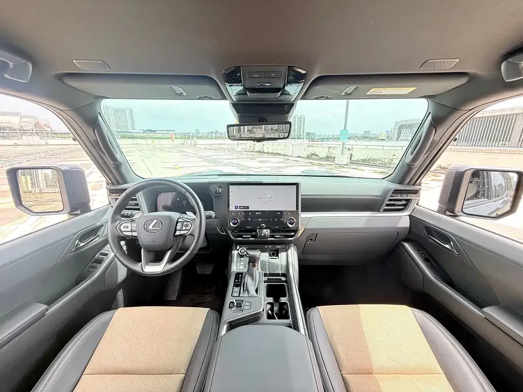 Lexus GX 2025 из CN, фото 2