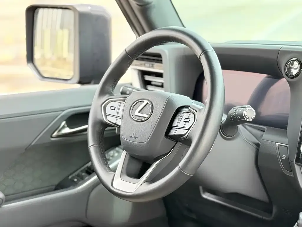 Lexus GX 2025 из CN, фото 6