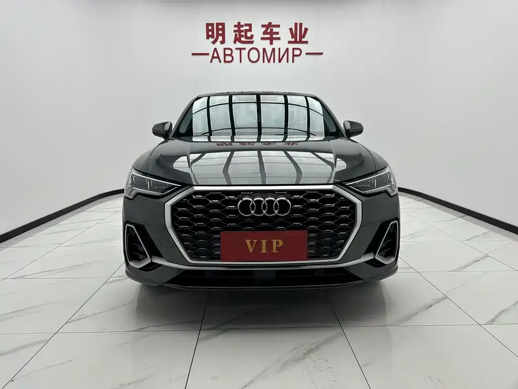 Audi Q3 Sportback 2022 из CN, фото 2