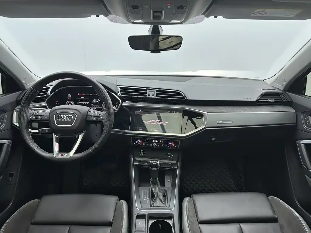 Audi Q3 Sportback 2022 из CN, фото 9