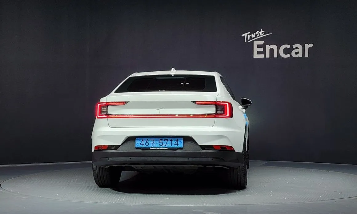 Polestar Polestar 2 — фото 3