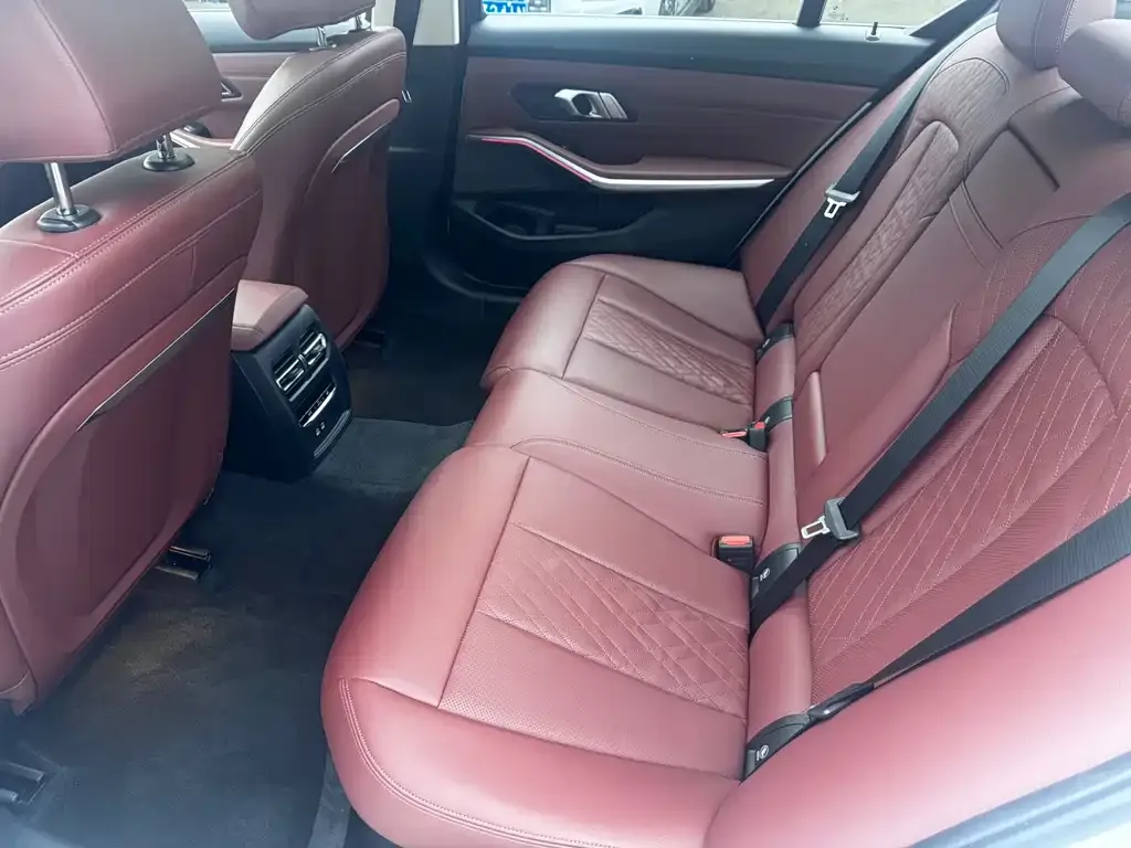 BMW 3 Series — фото 10