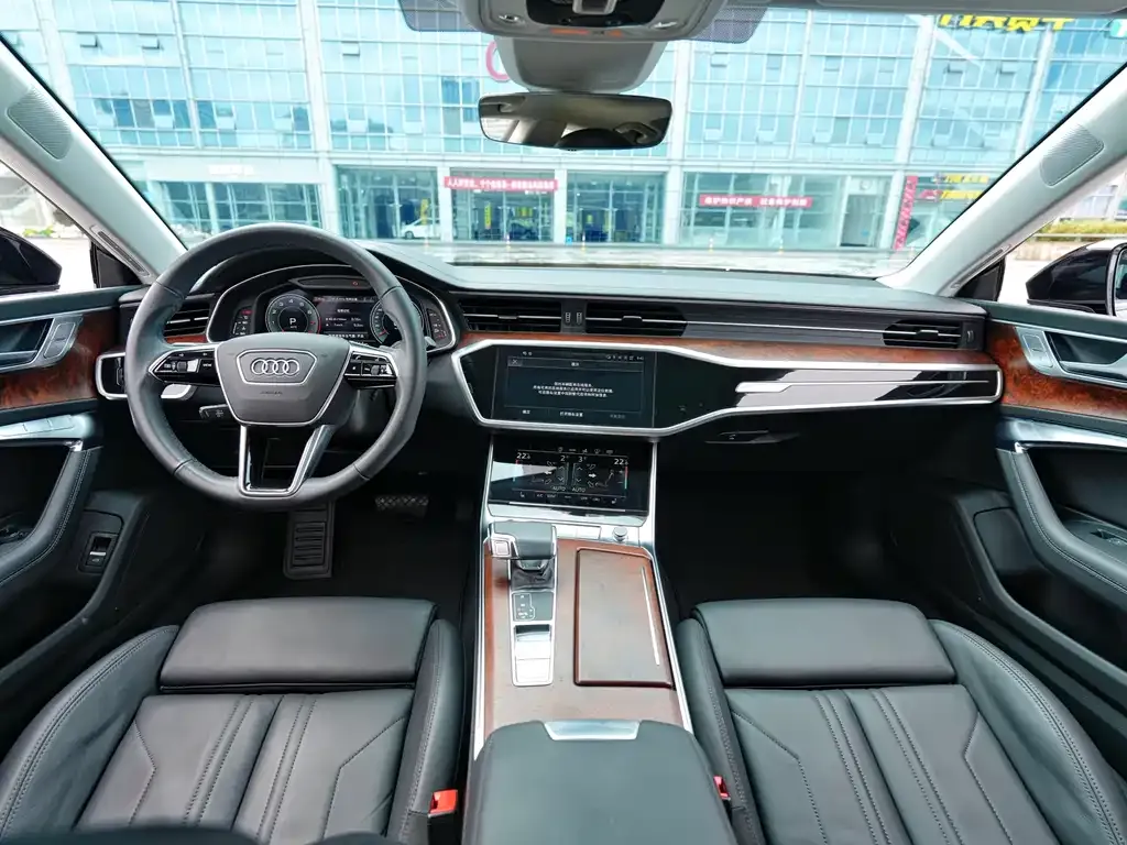 Audi A7 — фото 4