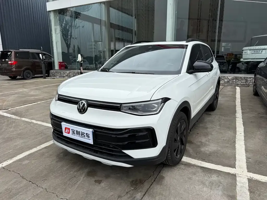 Volkswagen Tharu — фото 8
