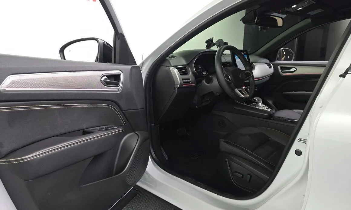 Renault Korea (Samsung) Arkana 2025 из KR, фото 8