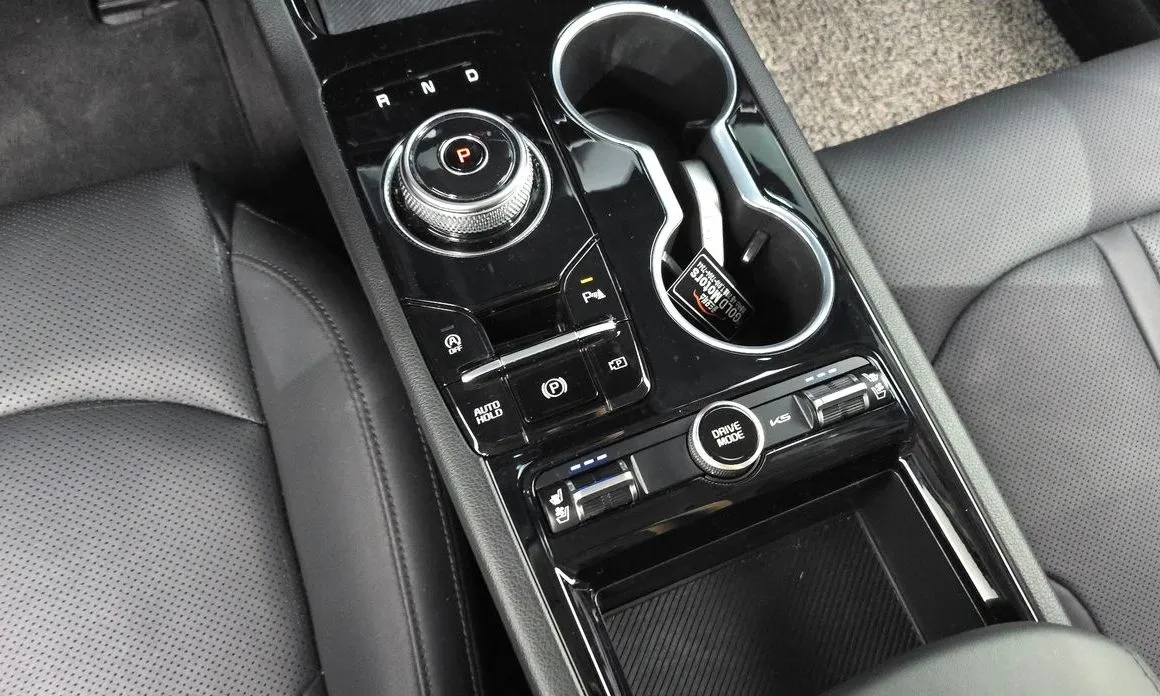 Kia K5 2024 из KR, фото 4
