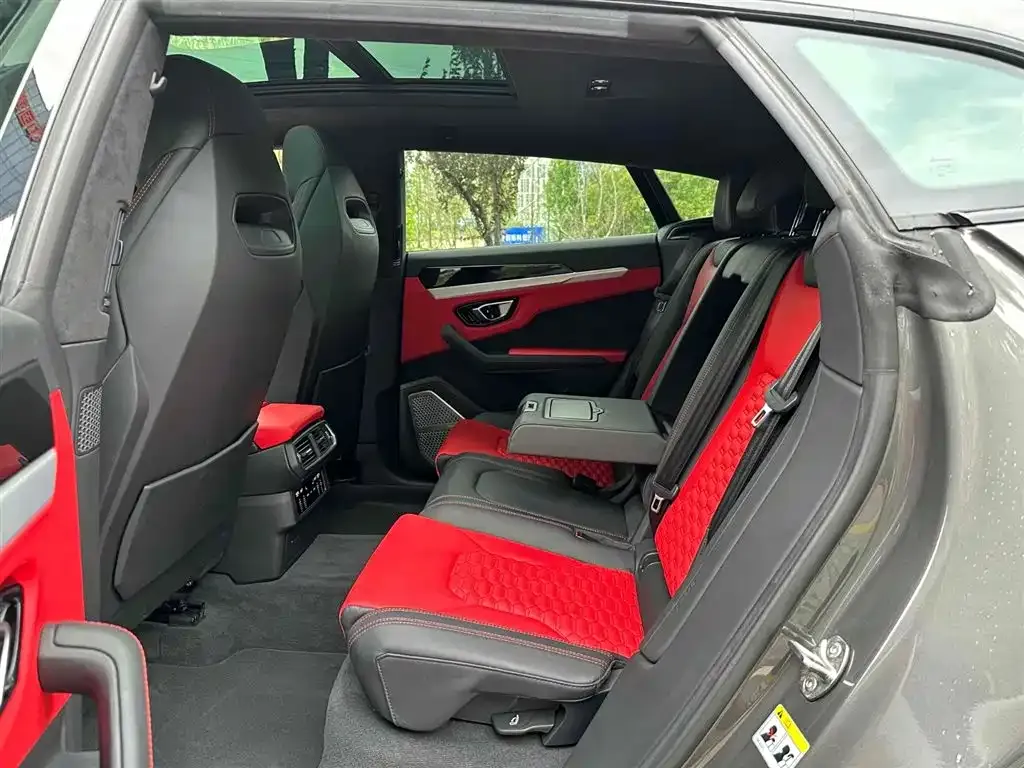 Lamborghini Urus 2021 из CN, фото 4