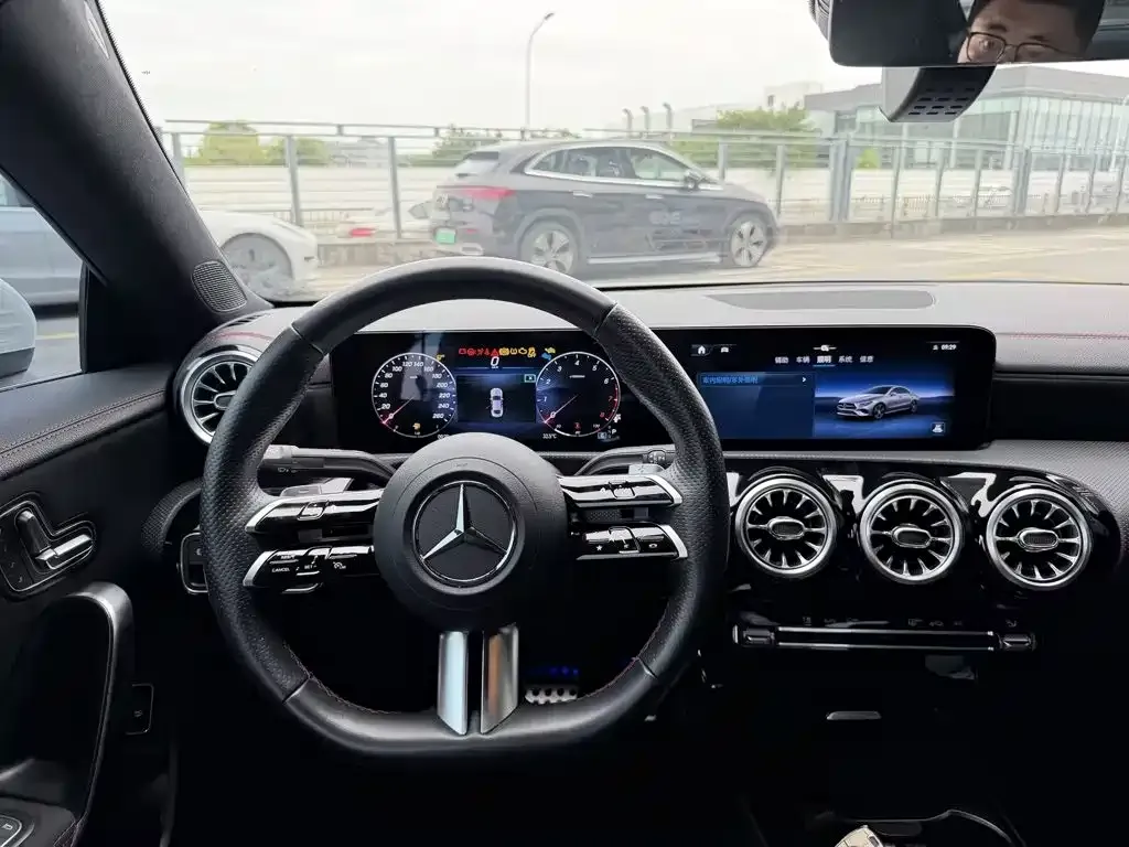 Mercedes-Benz CLA (Import) — фото 4