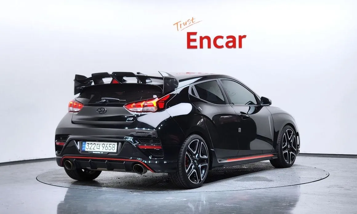 Hyundai Veloster — фото 4