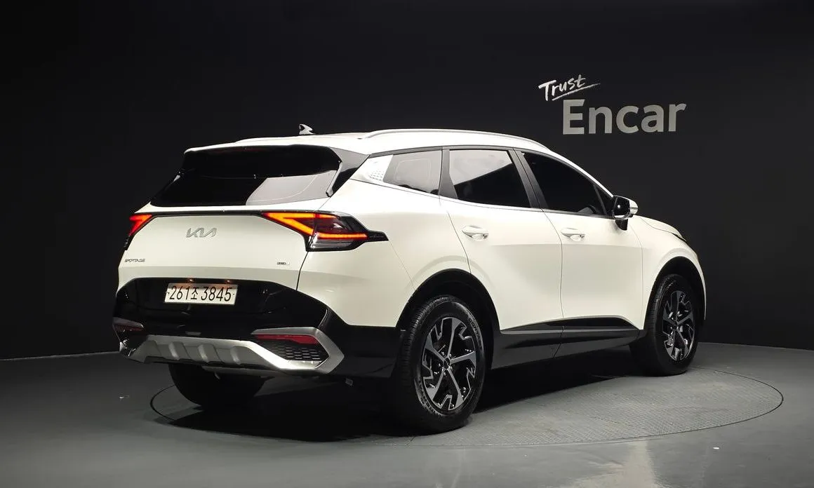 Kia Sportage — фото 9