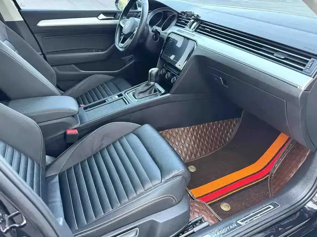Volkswagen Magotan 2022 из CN, фото 4