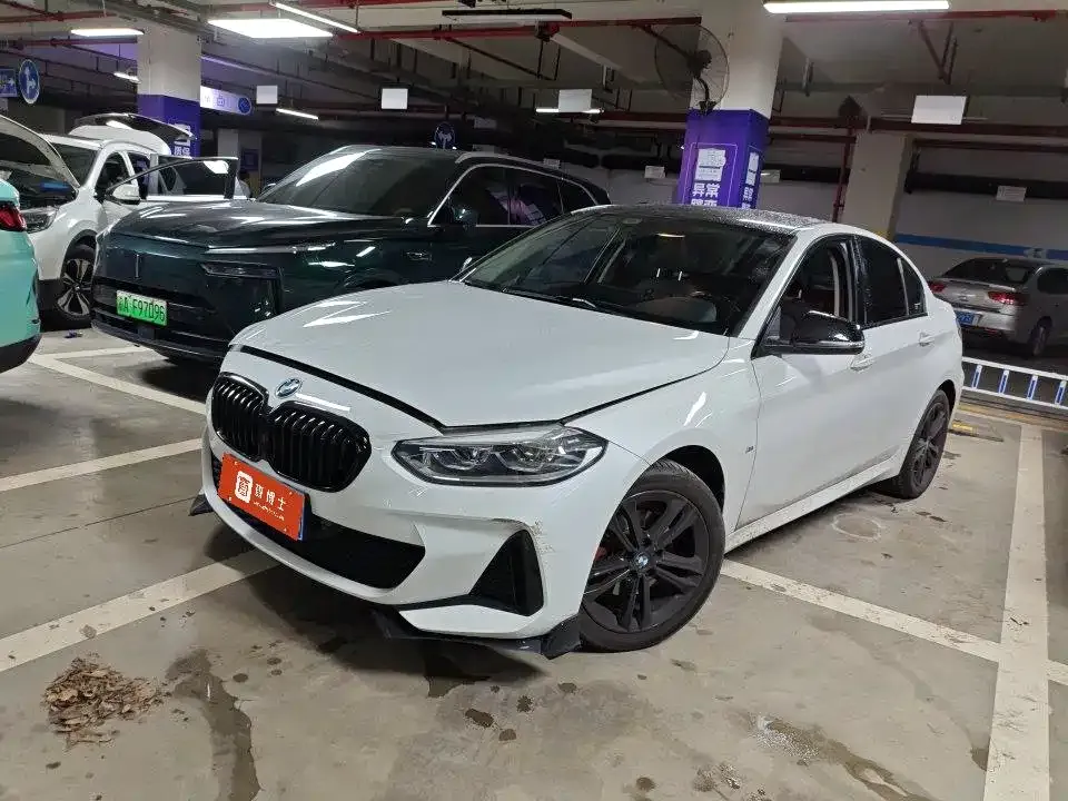 BMW 1 Series — фото 1