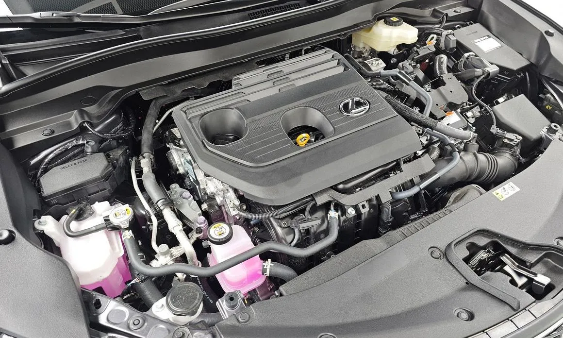 Lexus UX 2026 из KR, фото 10