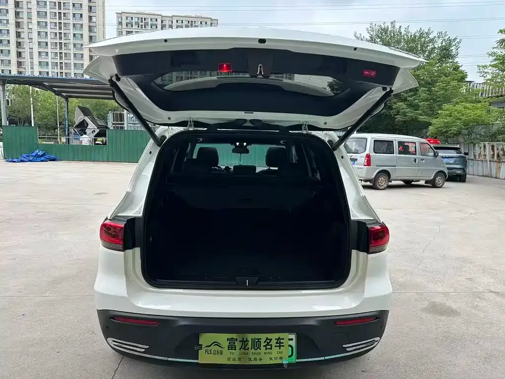 Mercedes-Benz EQB 2023 из CN, фото 3
