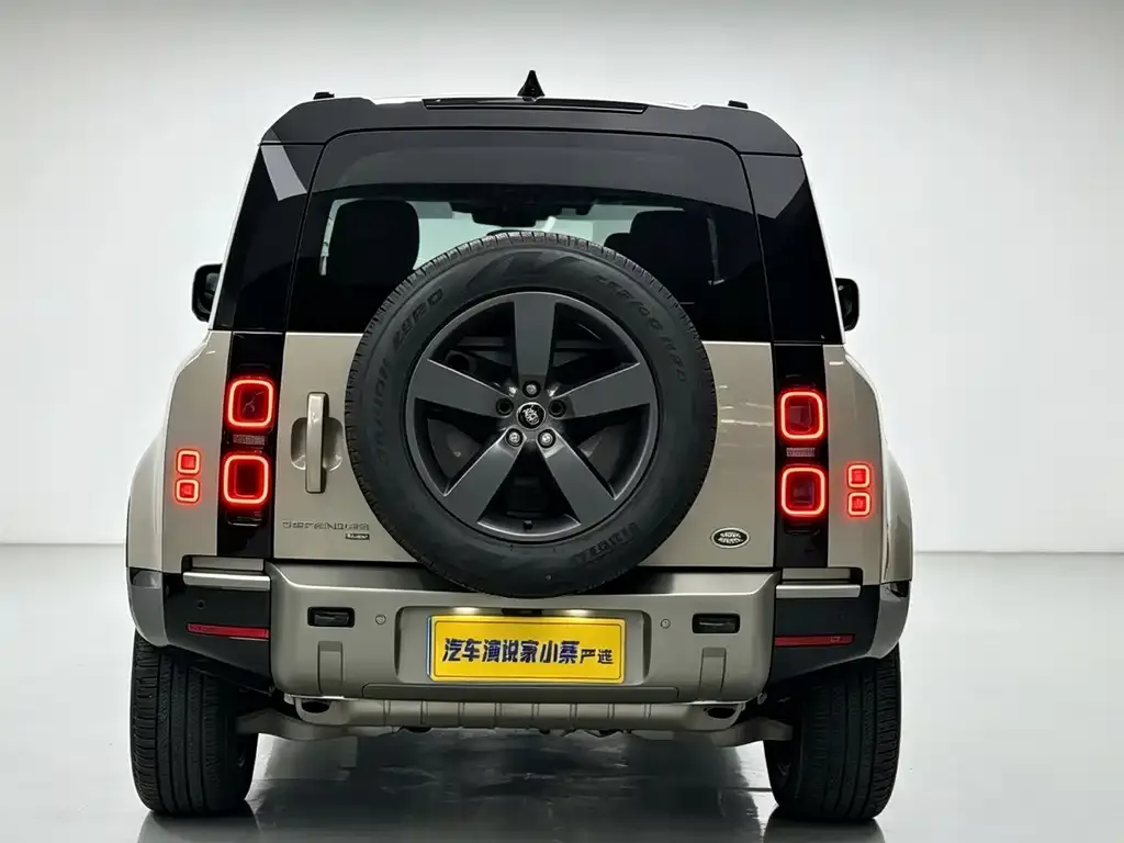 Land Rover Defender — фото 8