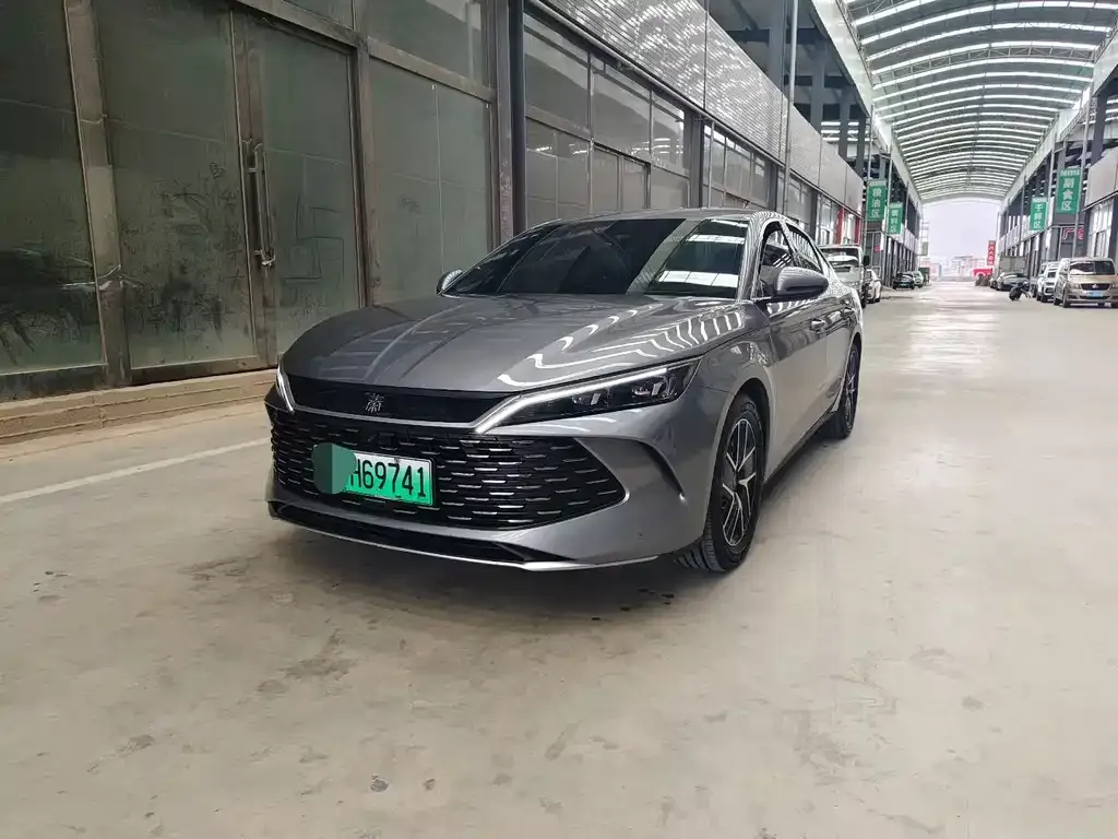 BYD Qin L — фото 1