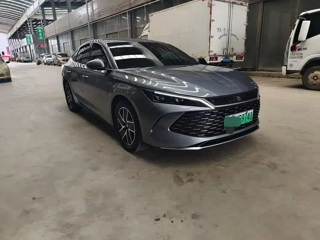 BYD Qin L — фото 4