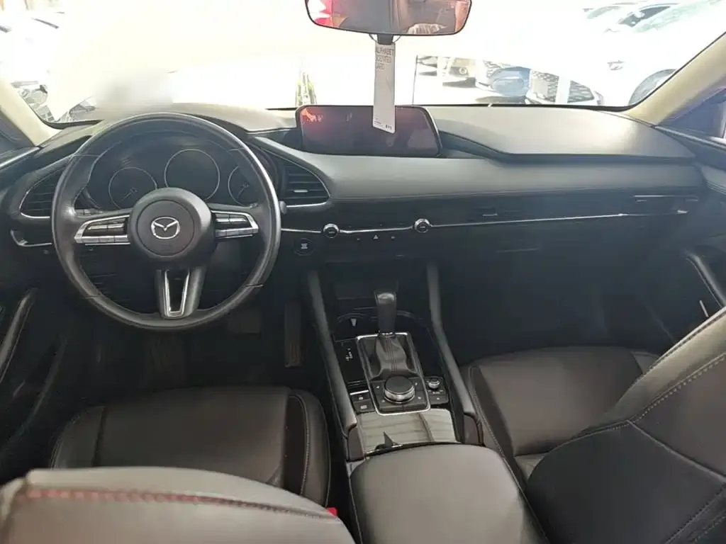 Mazda 3 Axela 2022 из CN, фото 2