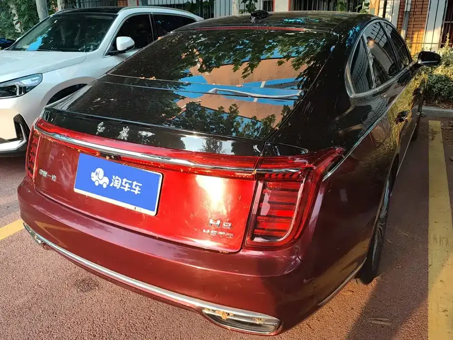 Hongqi H9 — фото 10