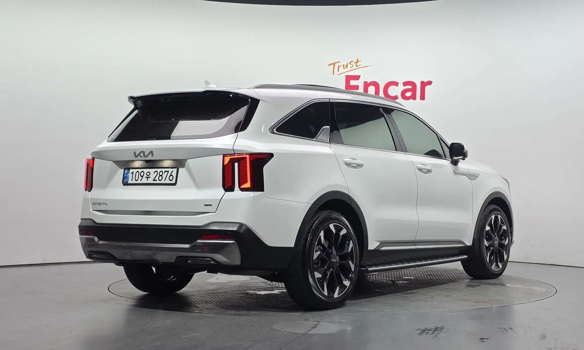 Kia Sorento — фото 4