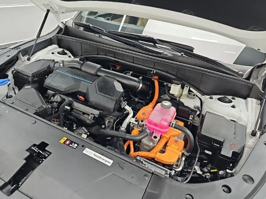 Kia Sorento — фото 6