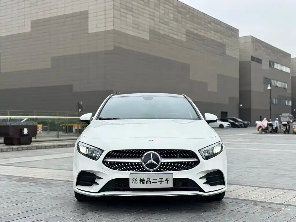 Mercedes-Benz A-Class — фото 8