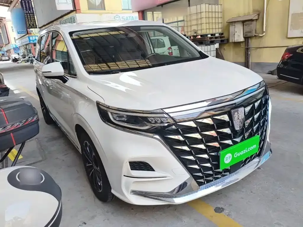 Roewe iMAX8 — фото 9