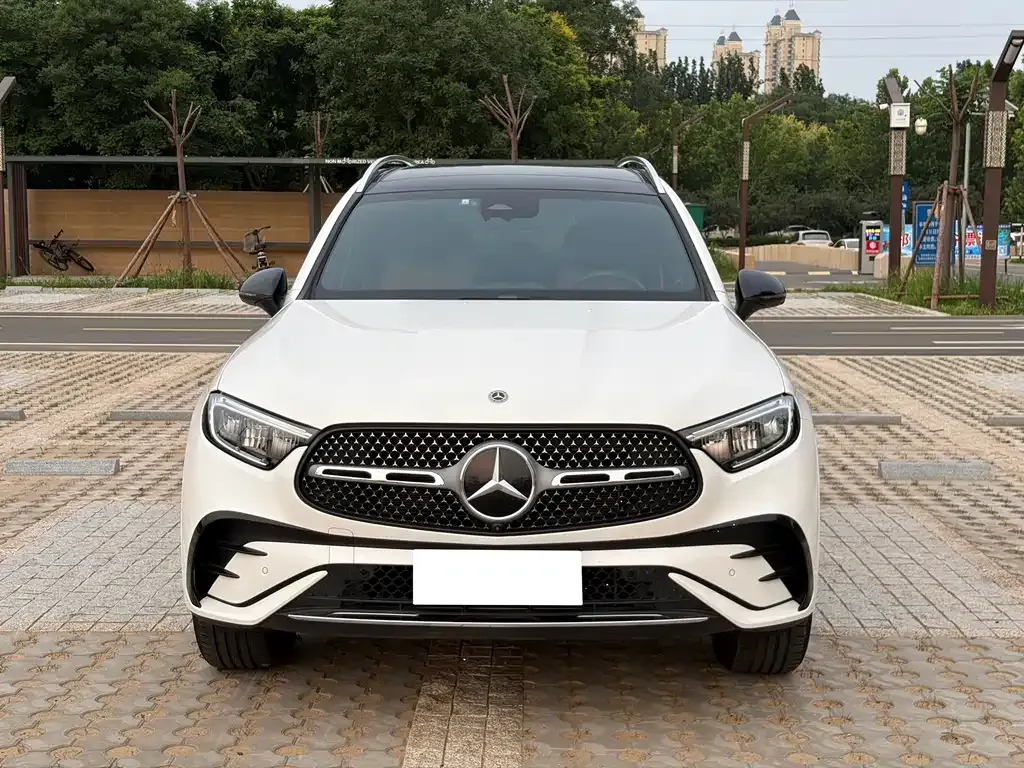 Mercedes-Benz GLC — фото 10