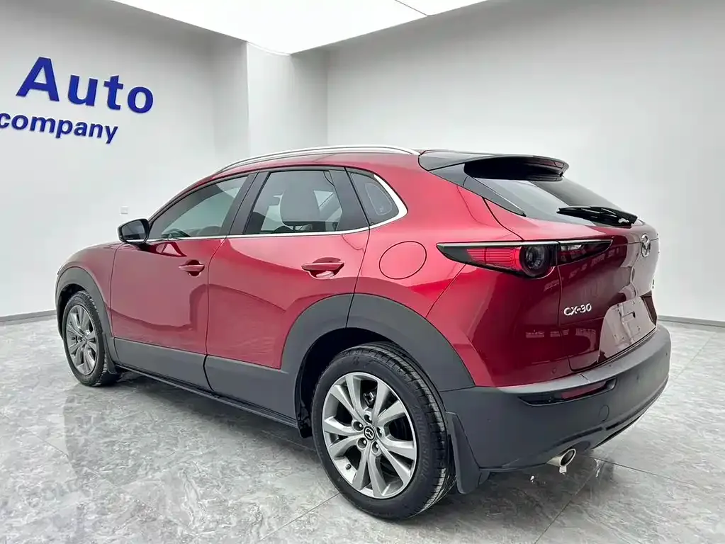 Mazda CX-30 — фото 9