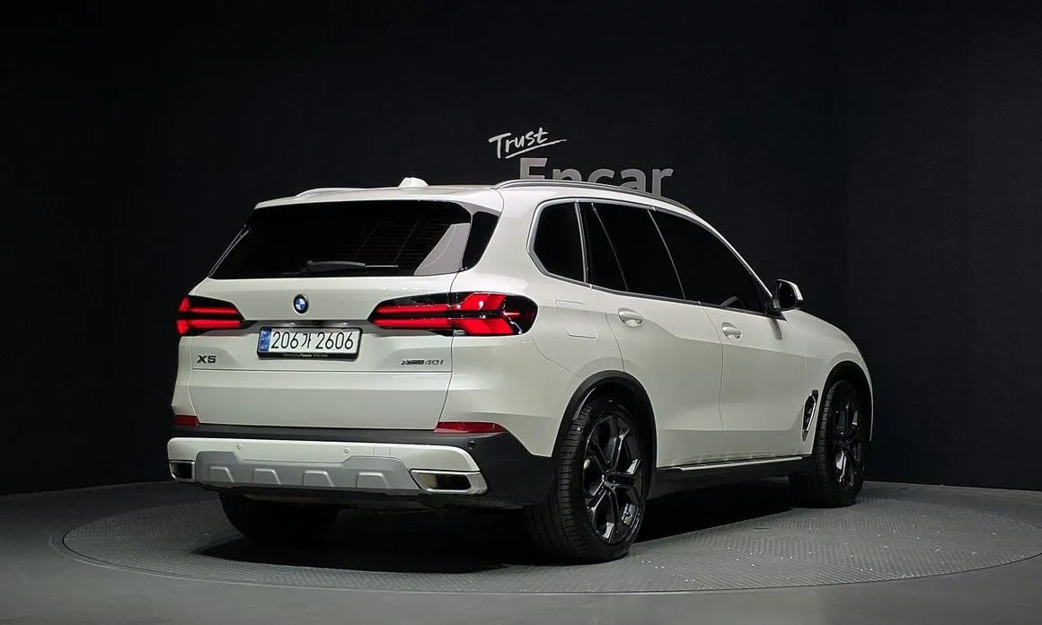 BMW X5 — фото 2